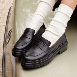 Bobbies Amalia Loafers in Black